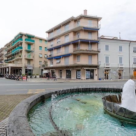 Joivy Apt For 4, Metres From Beach, In Sestri Levante Luaran gambar
