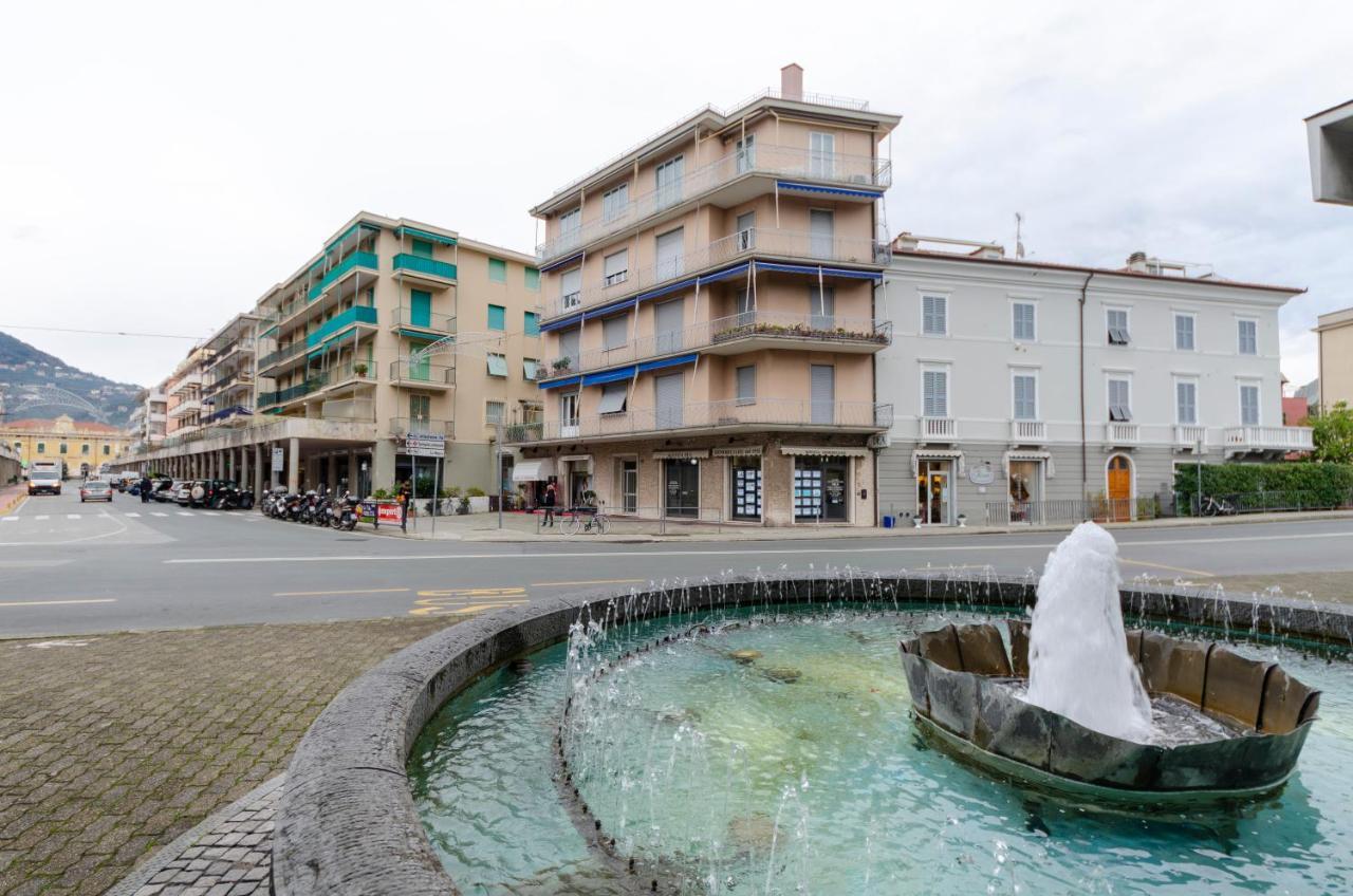 Joivy Apt For 4, Metres From Beach, In Sestri Levante Luaran gambar